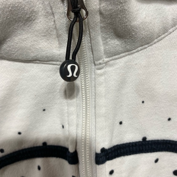 Lululemon Scuba Jacket - Picture 6 of 8